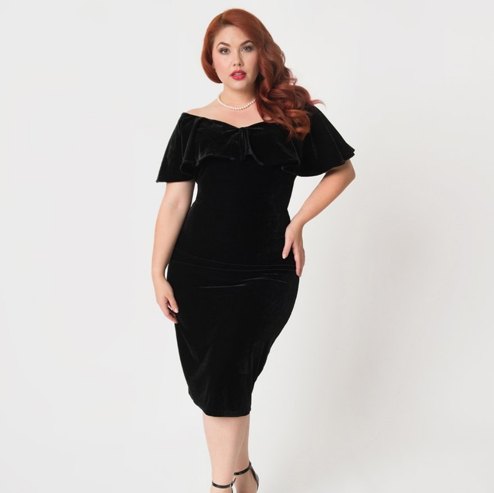 Black Velvet Sophia Wiggle Dress NWOT